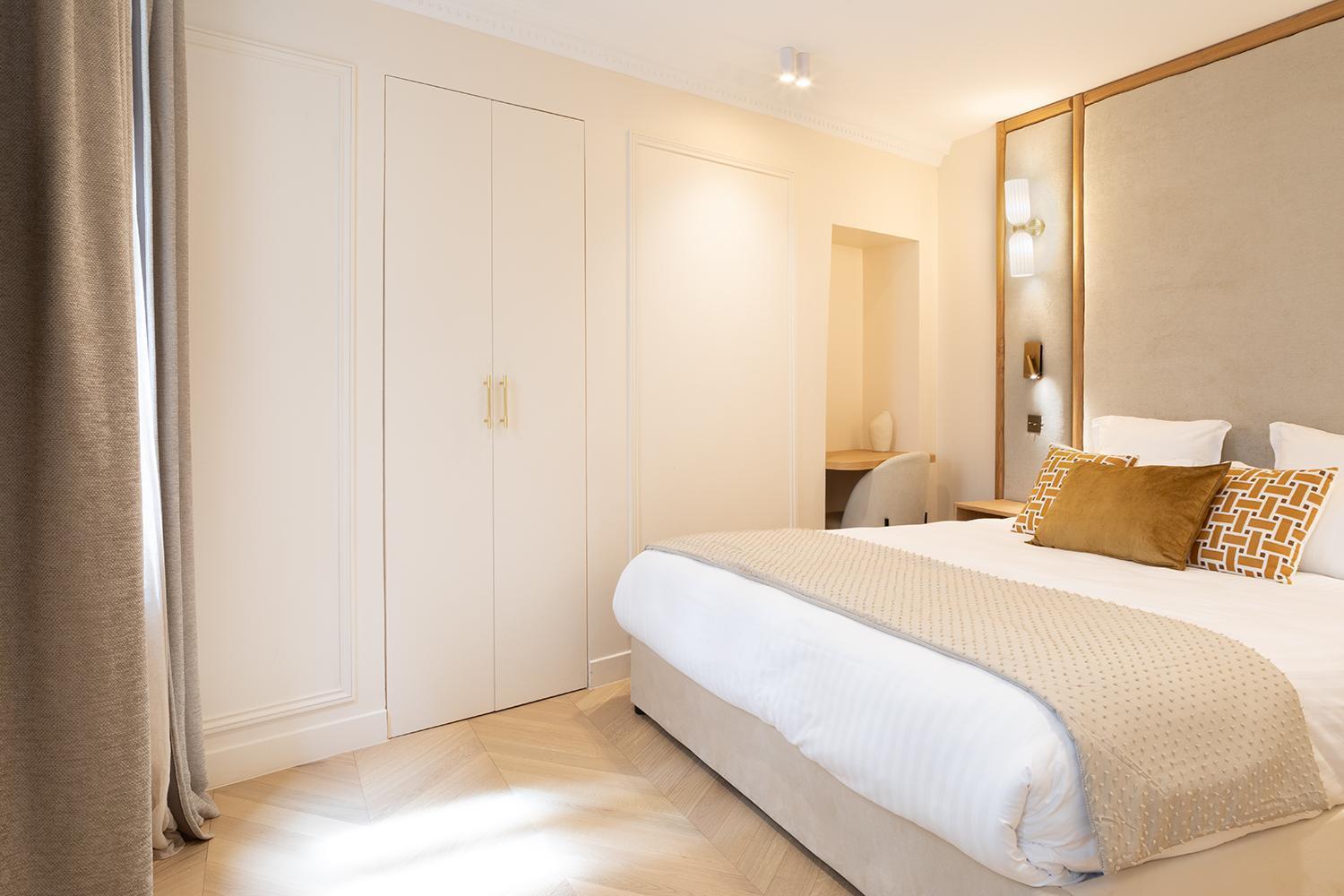 Appartement Pick A Flat's With Services In Opera